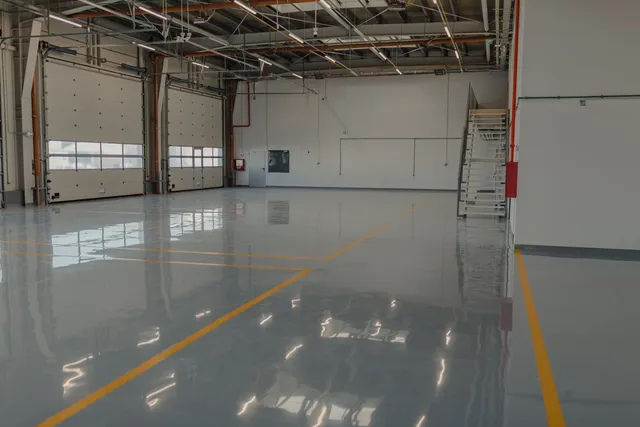 epoxy+and+waxed+flooring-640w
